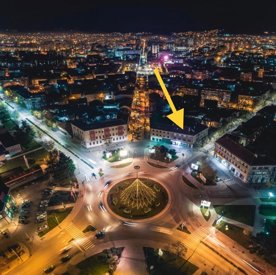 Center Deluxe Studio Apartman Nikšić Kültér fotó