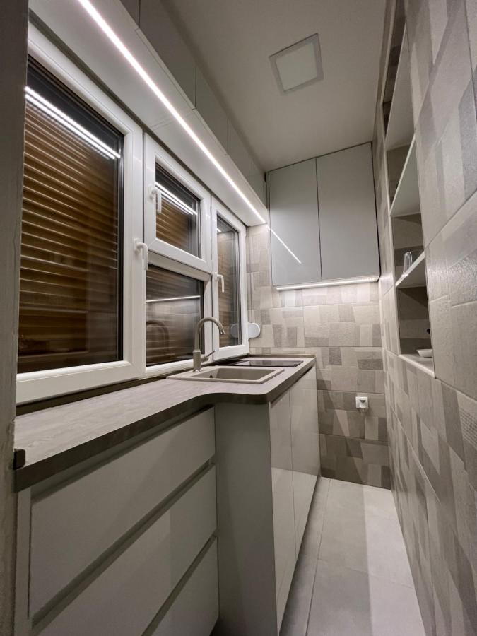 Center Deluxe Studio Apartman Nikšić Kültér fotó