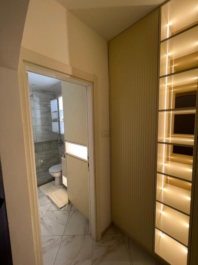 Center Deluxe Studio Apartman Nikšić Kültér fotó